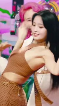 Hirai Momo | TWICE - Video