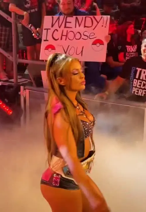 Mandy Sacs | Mandy Rose - Video