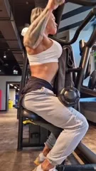 crazyxbody / musclegirlxxx - Video