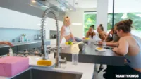 Gia Derza - WLT - S01E02 new arrivals with Carter Cruise Gina Valentina