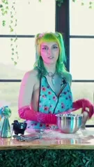 Dani Thorne - Video