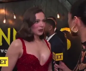 Hailee Steinfeld - Video