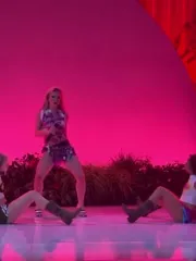 Zara Larsson - Video #325673