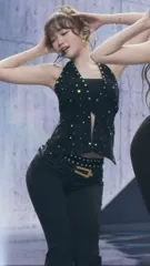 Kim Chaewon 김채원 [Le Sserafim] - Video