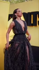 Hannah John-Kamen - Video