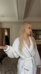 Rosé || Roseanne Park - BLΛƆKPIИK ( BLACKPINK ) - Video