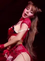 Lisa | BLΛƆKPIИK (Blackpink) - XlkaujpuzY