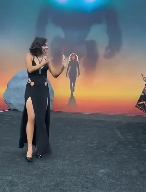 Xochitl Gomez - Video