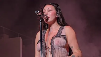 Noah Cyrus - Video #252811