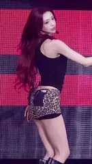 Yuna - ITZY (유나, Shin Yu Na) - Video #315285