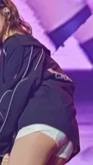 Kim Chaewon 김채원 [Le Sserafim] - Video