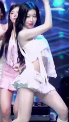 Chaeryeong - ITZY (채령) - Video #164128