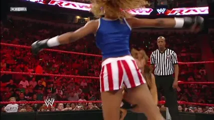 Mickie James - Ykuabzcuayd