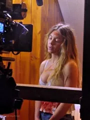 Sydney Sweeney - Video