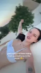 Dove Cameron - Video