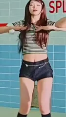 Kim Chaewon 김채원 [Le Sserafim] - Z a jeksk3 i7