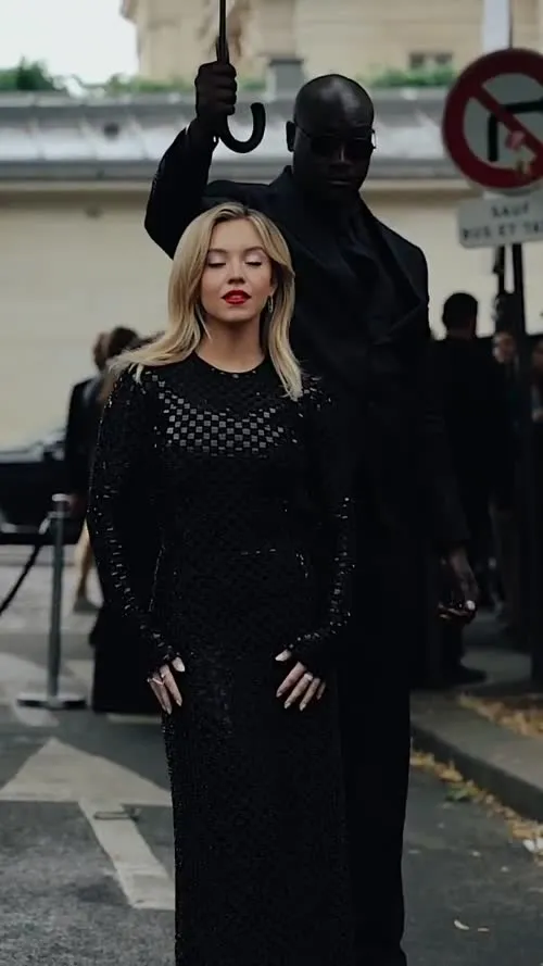 Sydney Sweeney - Video