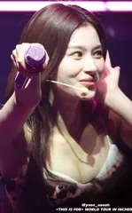 Minatozaki Sana (TWICE) - Video #186613