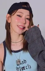 Sakura Miyawaki 宮脇 咲良 | LESSERAFIM - Video