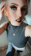 Octavia Red - Video