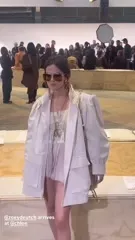 Zoey Deutch - Video
