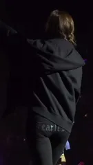 Huh Yunjin 허윤진 | LESSERAFIM - Video