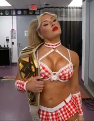 Tiffany Stratton - Video