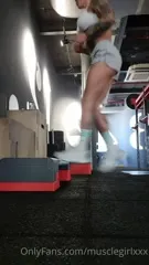 crazyxbody / musclegirlxxx - Video