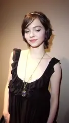 Emma Myers - ZwqmiifQaqz