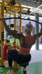 crazyxbody / musclegirlxxx - Video #410378